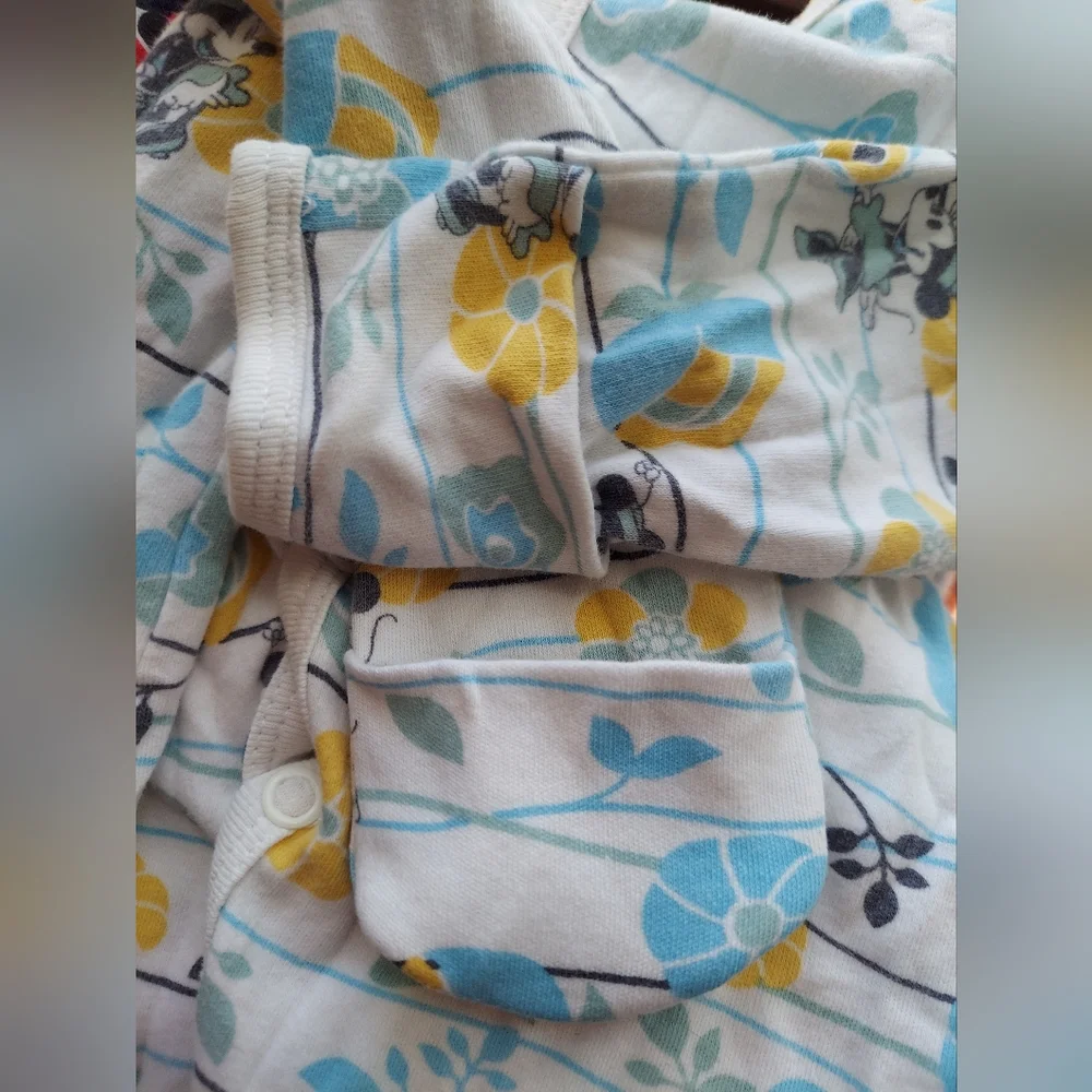 ⭐️ 5/$30 Minnie Mouse sleeper, 3 months, blue, yellow, white, 3 months